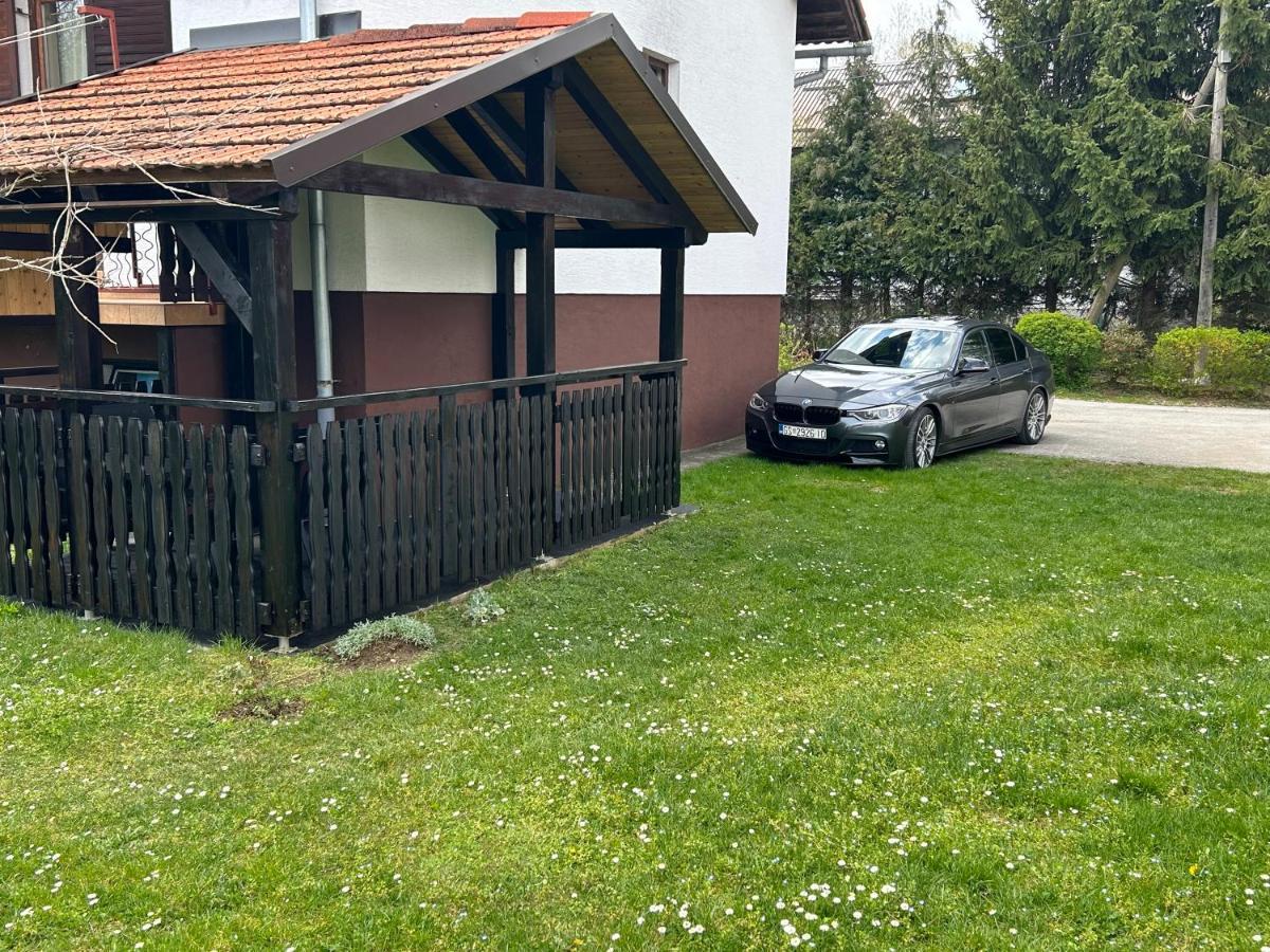 Apartman Mauro Rakovica Exteriér fotografie